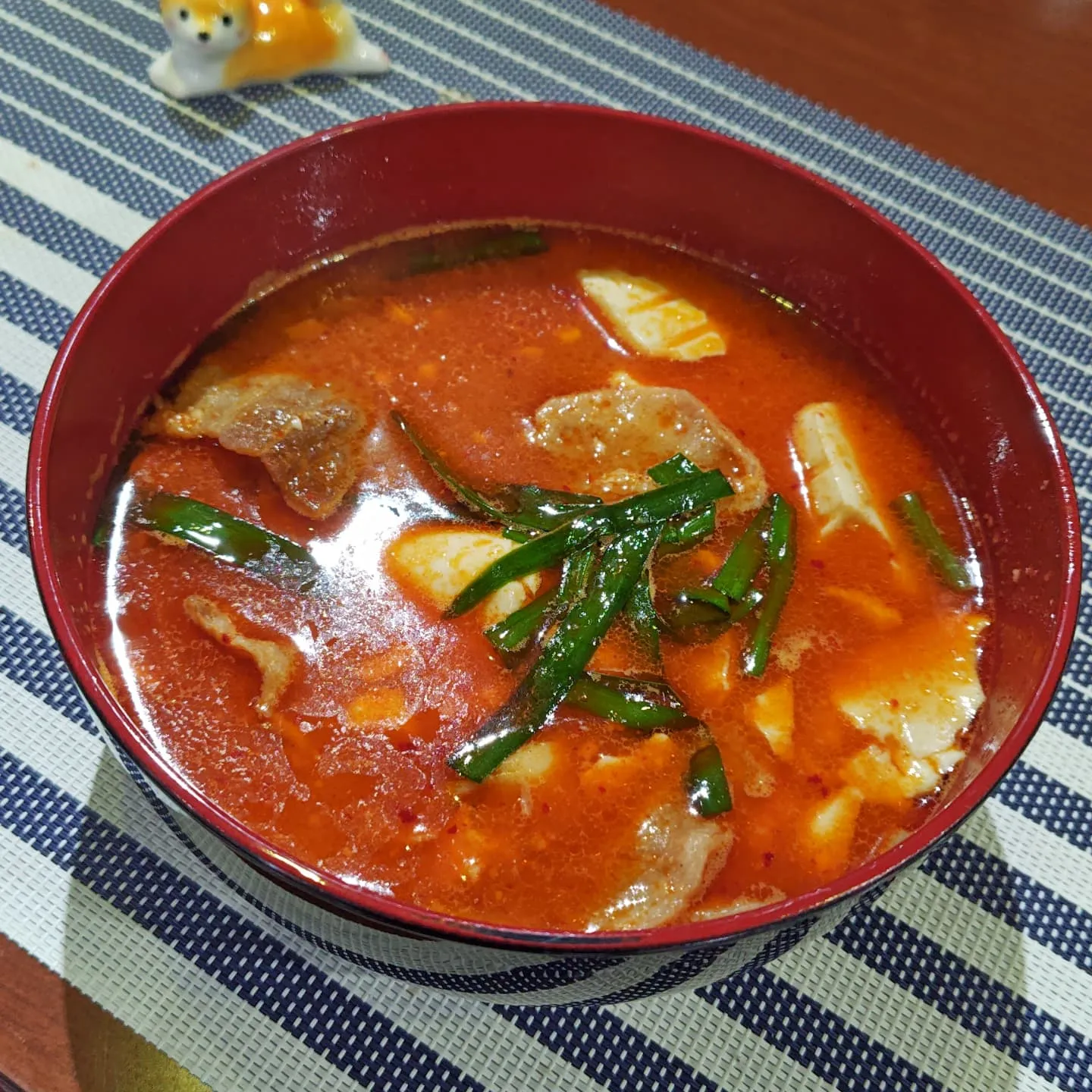 フードバークピポです