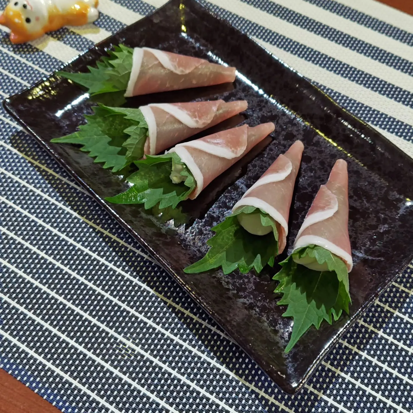 フードバークピポです