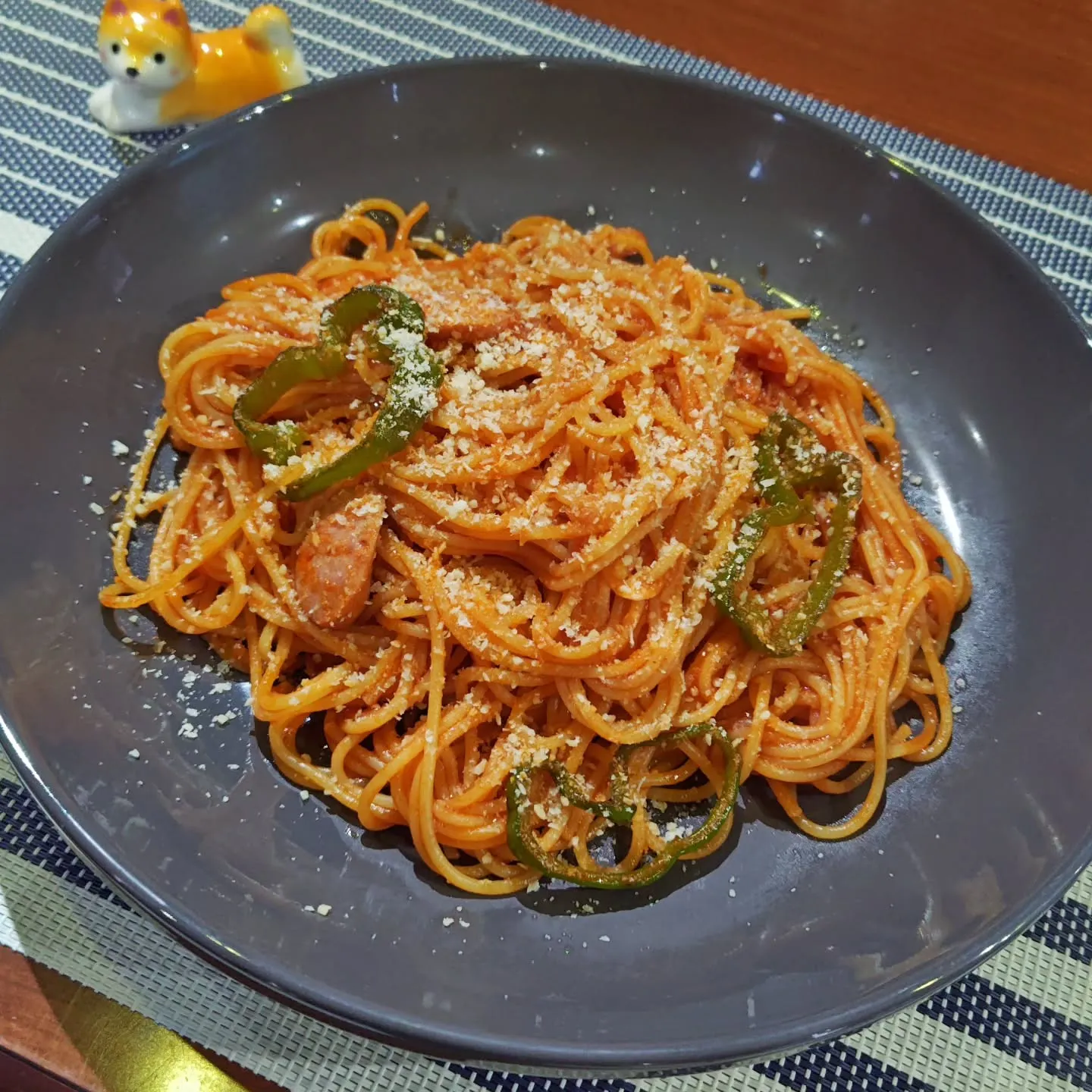 フードバークピポです